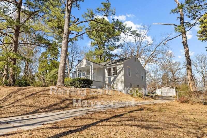 1820 33rd Street Ensley - Photo 4 of 20