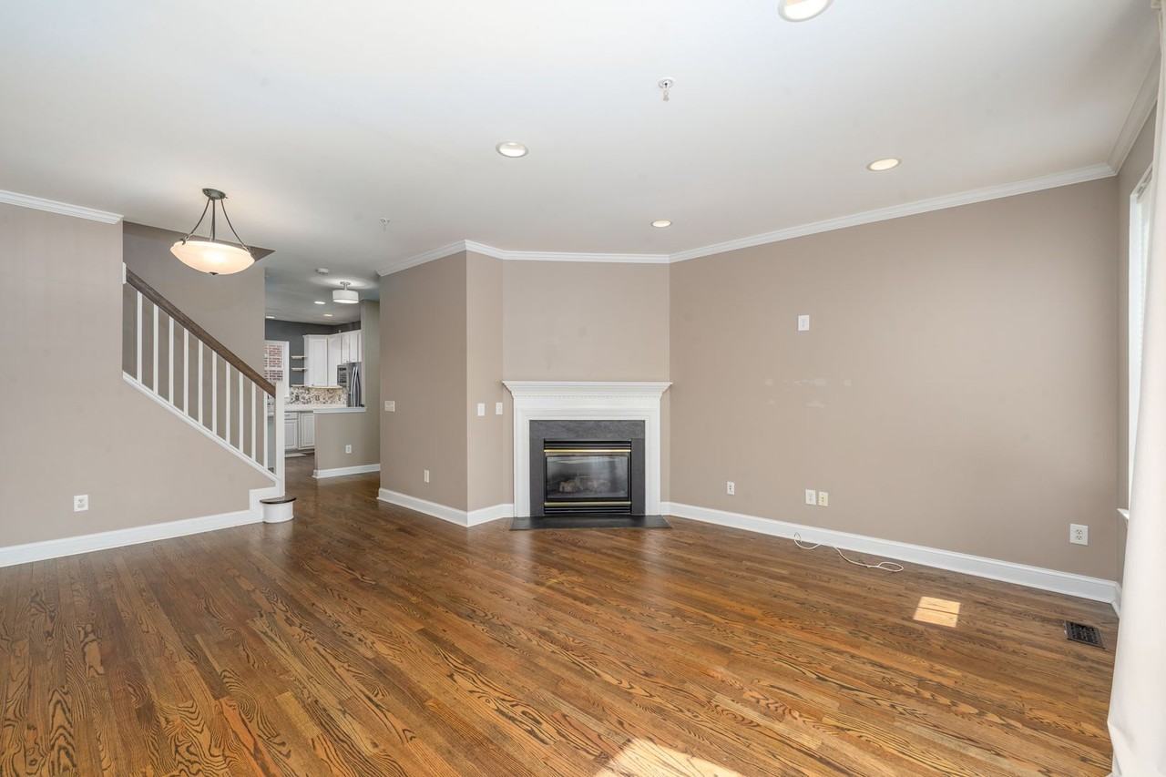 3212 Toone St - Photo 2 of 33