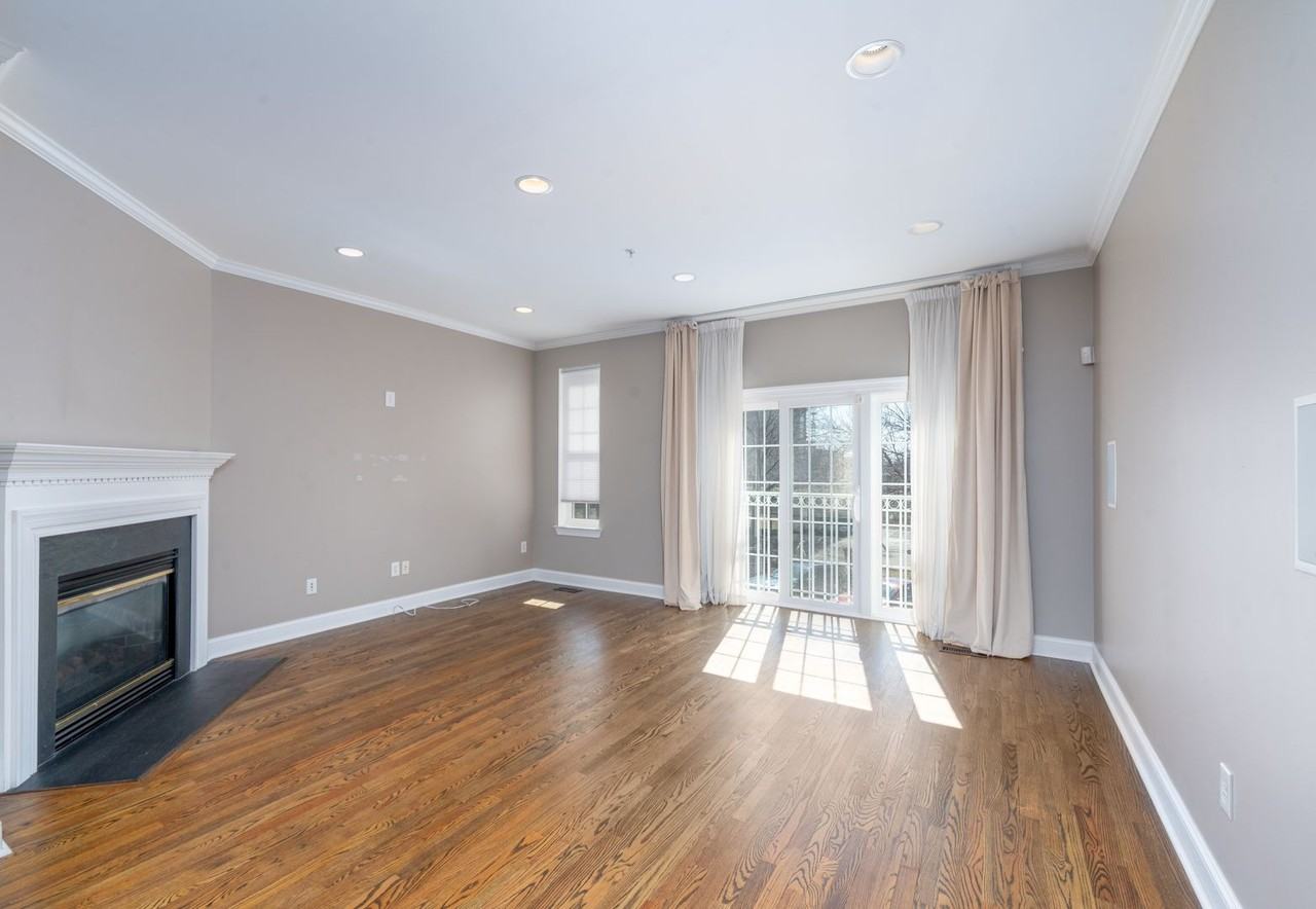 3212 Toone St - Photo 3 of 33