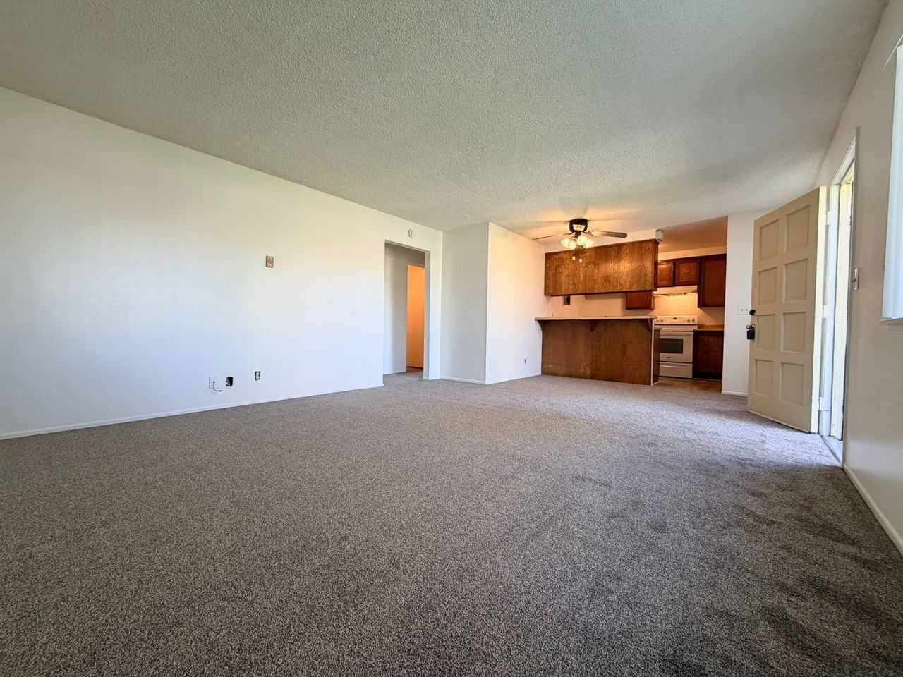 2622 Victoria Ave - Photo 5 of 5