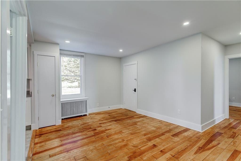 38 Morningside Ln ##1 - Photo 3 of 31