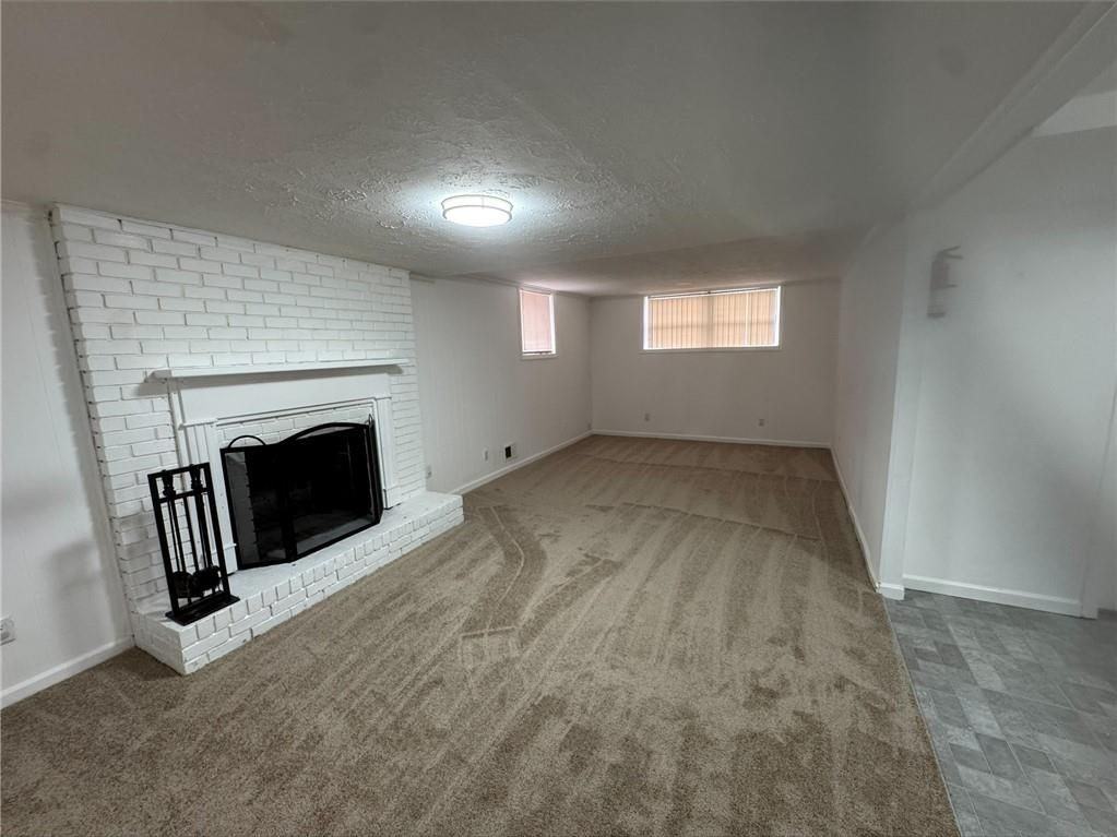 956 Slash Pine Rd - Photo 4 of 8