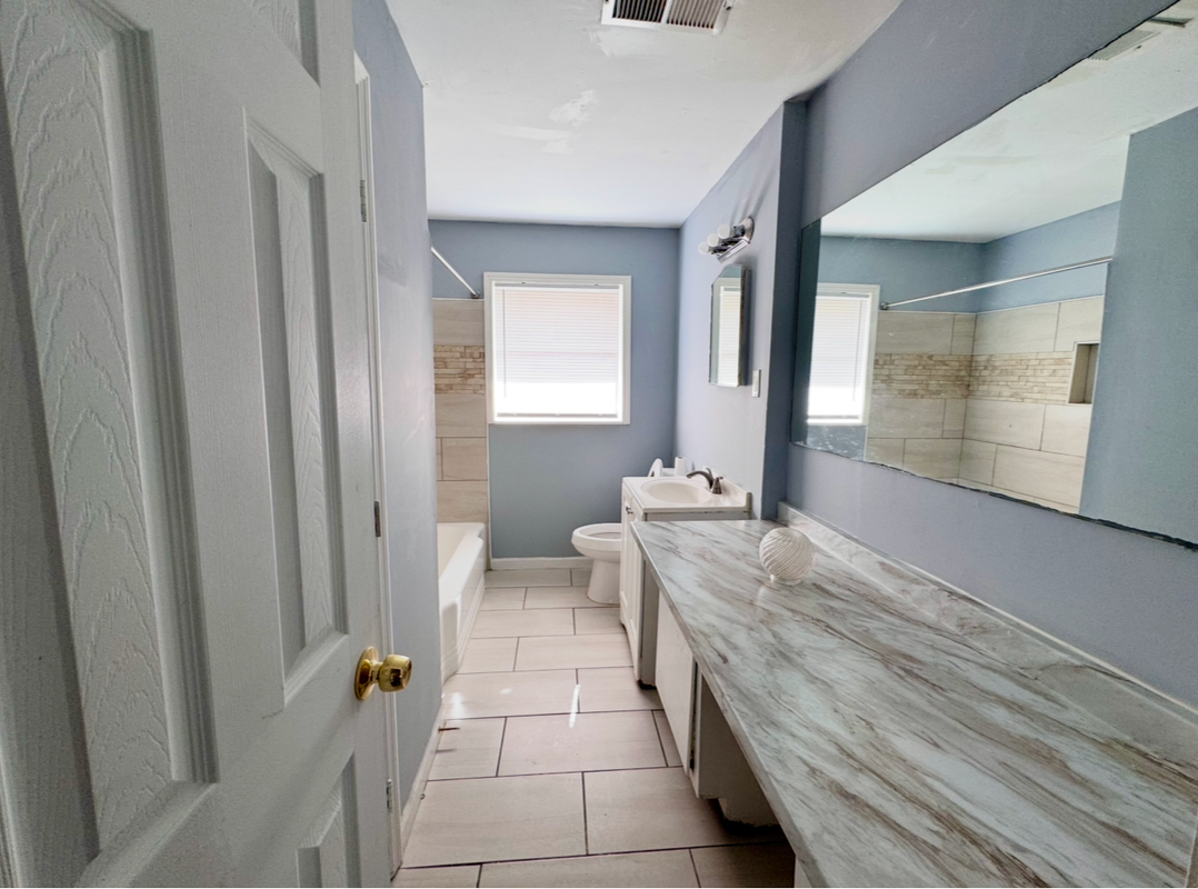 7005 2nd Ave S - Photo 5 of 9