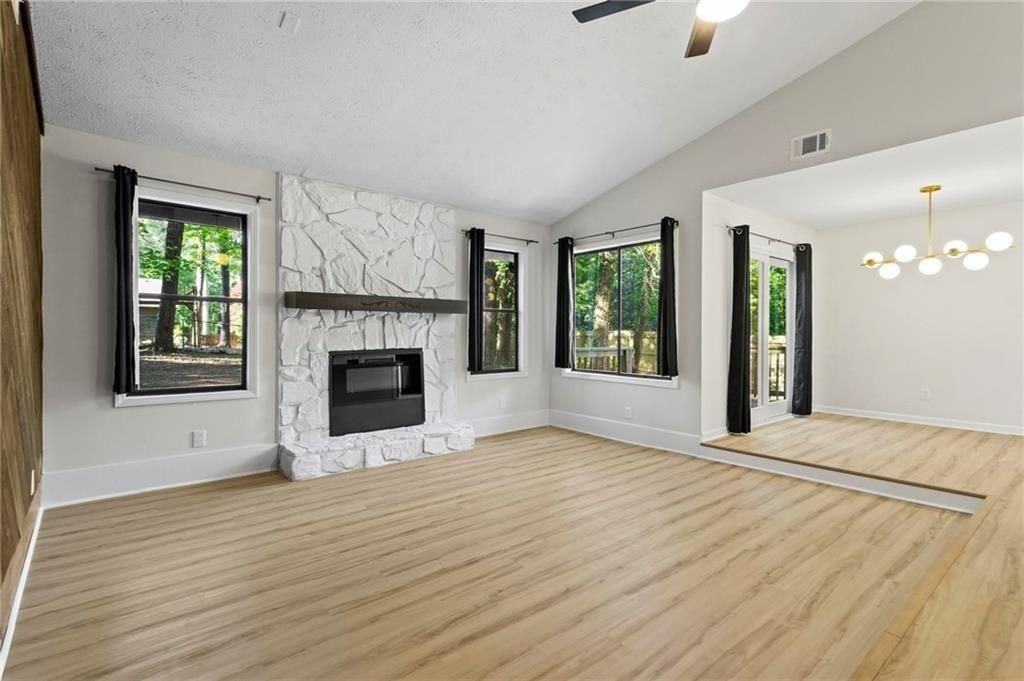 1283 Townley Pl - Photo 4 of 27