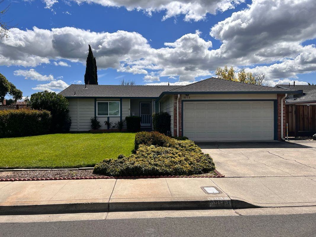 4034 Alvarado St - Photo 2 of 24