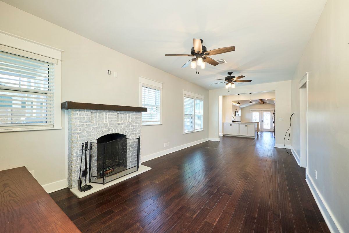 6008 N Highland Ave - Photo 6 of 27