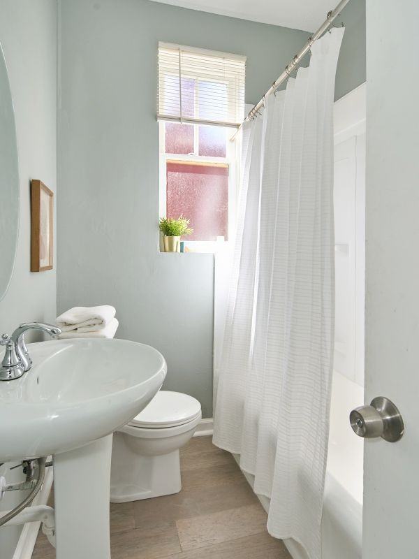 3011 Iowa Ave - Photo 6 of 14