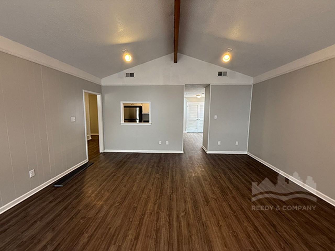 5700 Ridgetop Dr - Photo 5 of 21