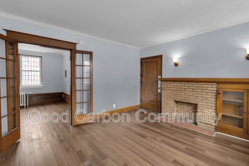 2825 Main St #6 - Photo 3 of 16