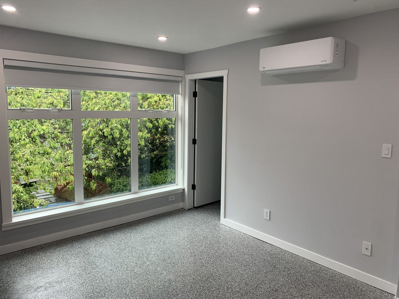 2483 East 10th Avenue #2A - Photo 3 of 23