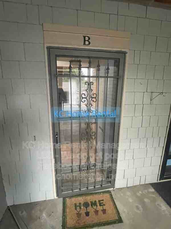 12013 W 58th Pl #B - Photo 4 of 34