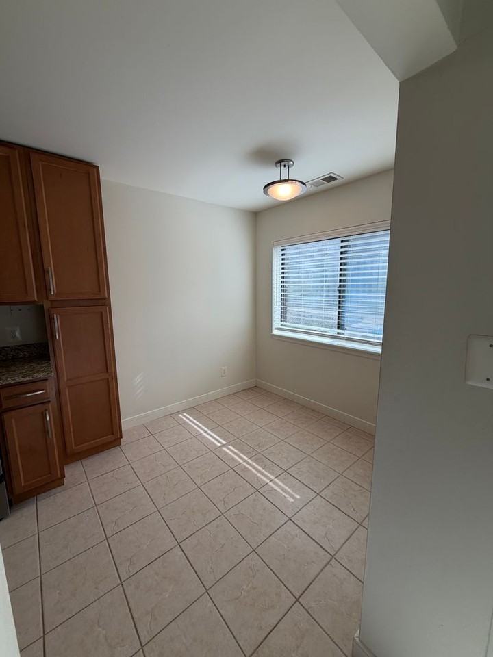 1225 Gemini Dr #C - Photo 6 of 21