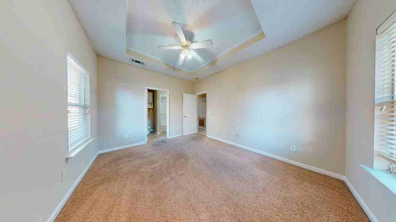 675 Nissa Ct - Photo 5 of 8