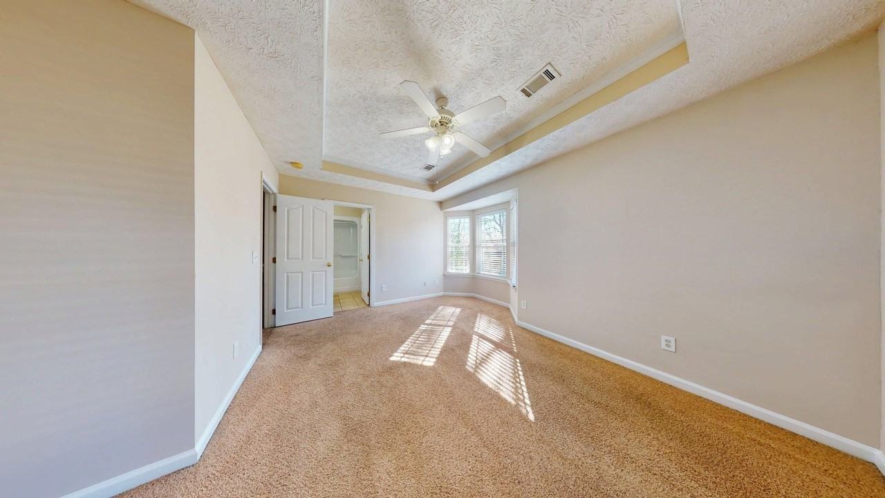 675 Nissa Ct - Photo 6 of 8