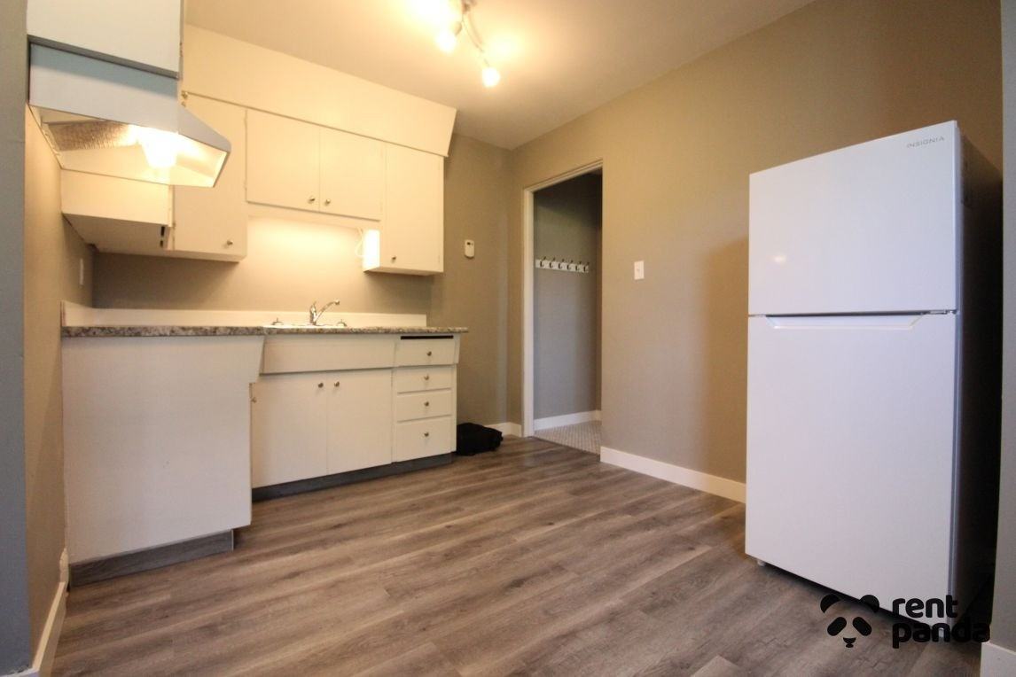 465 Conmee St - Photo 3 of 7