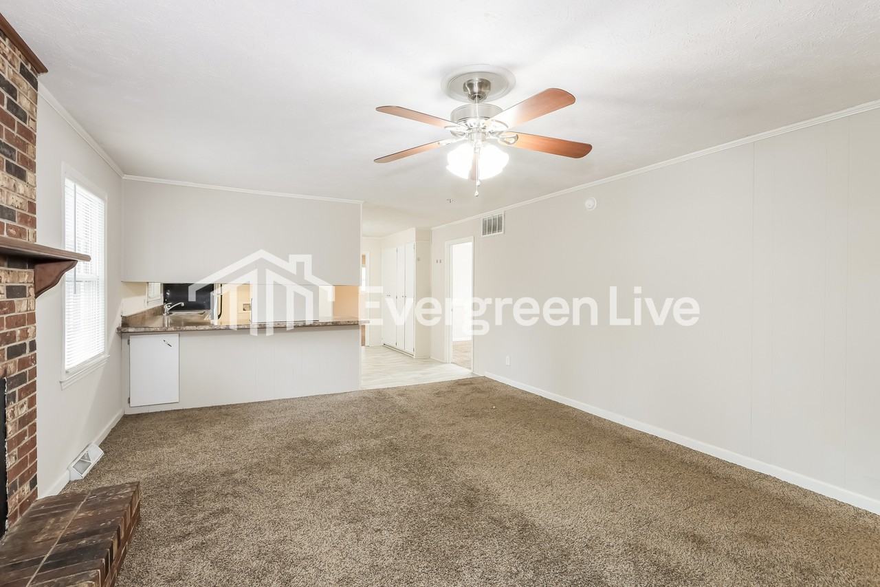 720 Oriole St - Photo 5 of 15