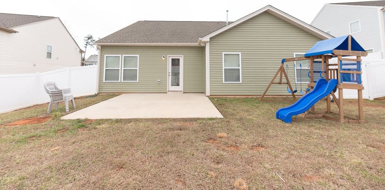 3473 Vickrey Meadow Dr - Photo 3 of 38