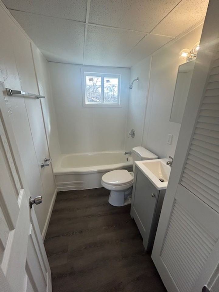 222 Saint John Dr - Photo 6 of 7