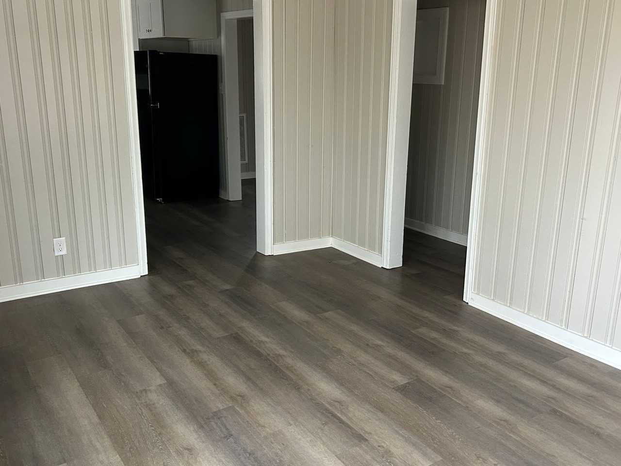 4955 Deland St - Photo 3 of 9