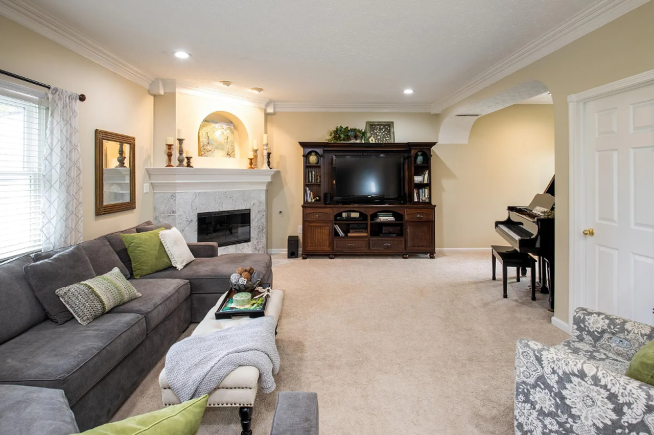 212 Walter St - Photo 6 of 22