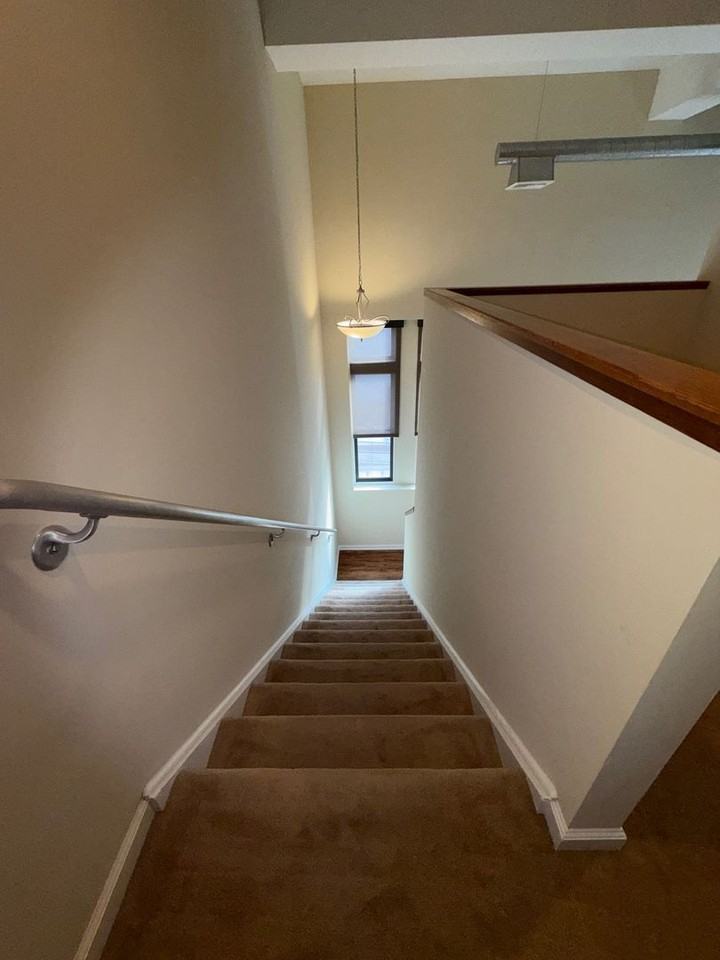 2 W Broad St - Photo 6 of 12