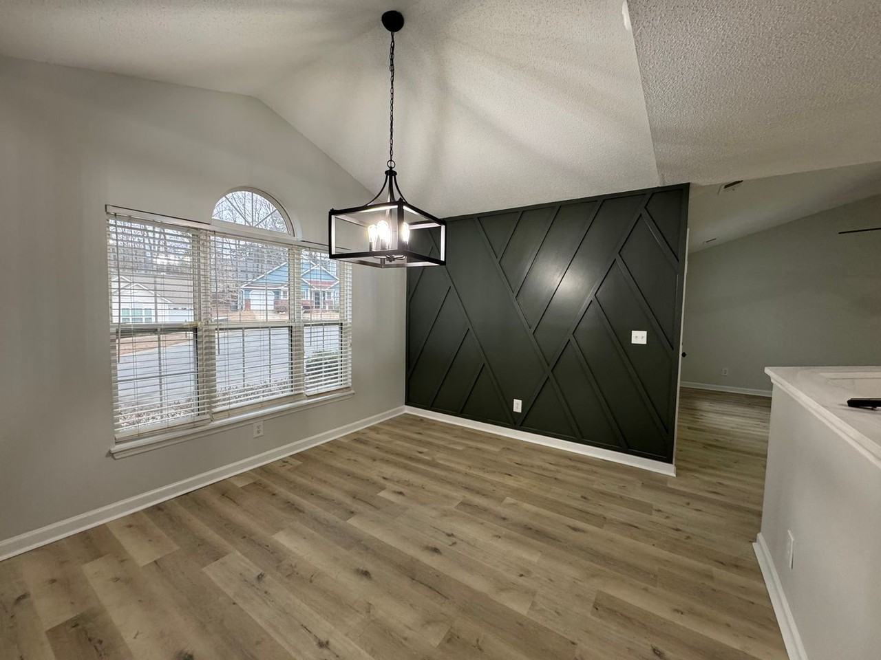 3506 Briaroak Ct - Photo 6 of 20