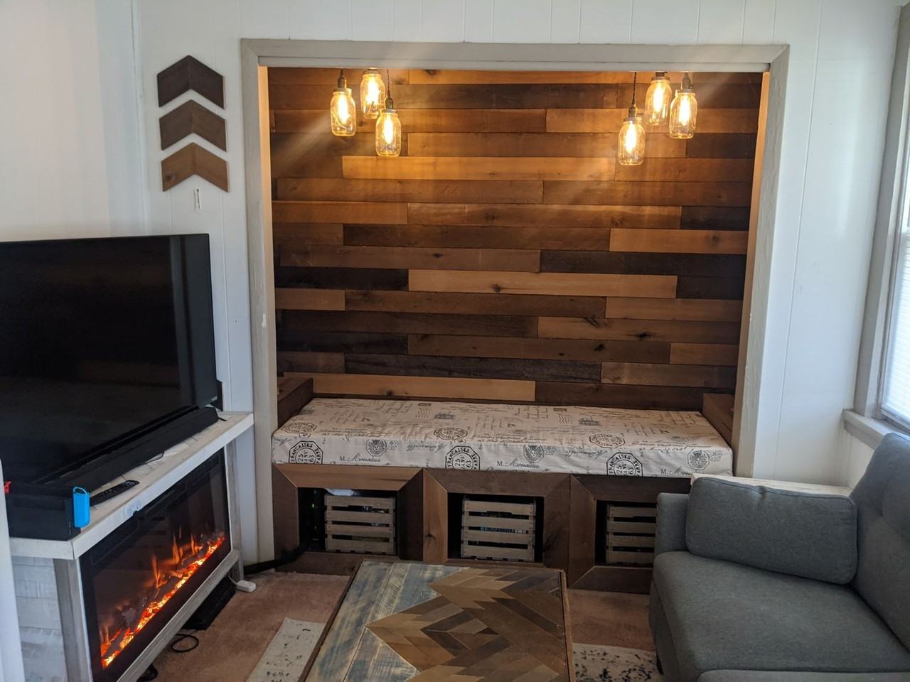 Jackson Street Homes - Photo 2 of 31