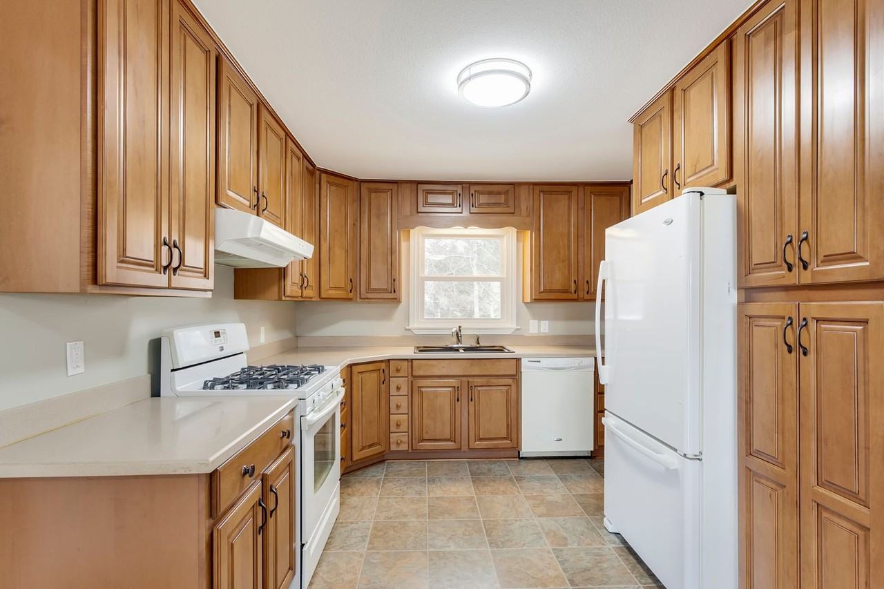 1236 E Township St - Photo 3 of 16