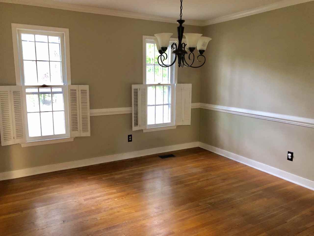 1146 Somerville Grove Ter - Photo 2 of 9