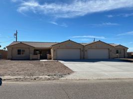 featured image of 2380 Palisades Dr