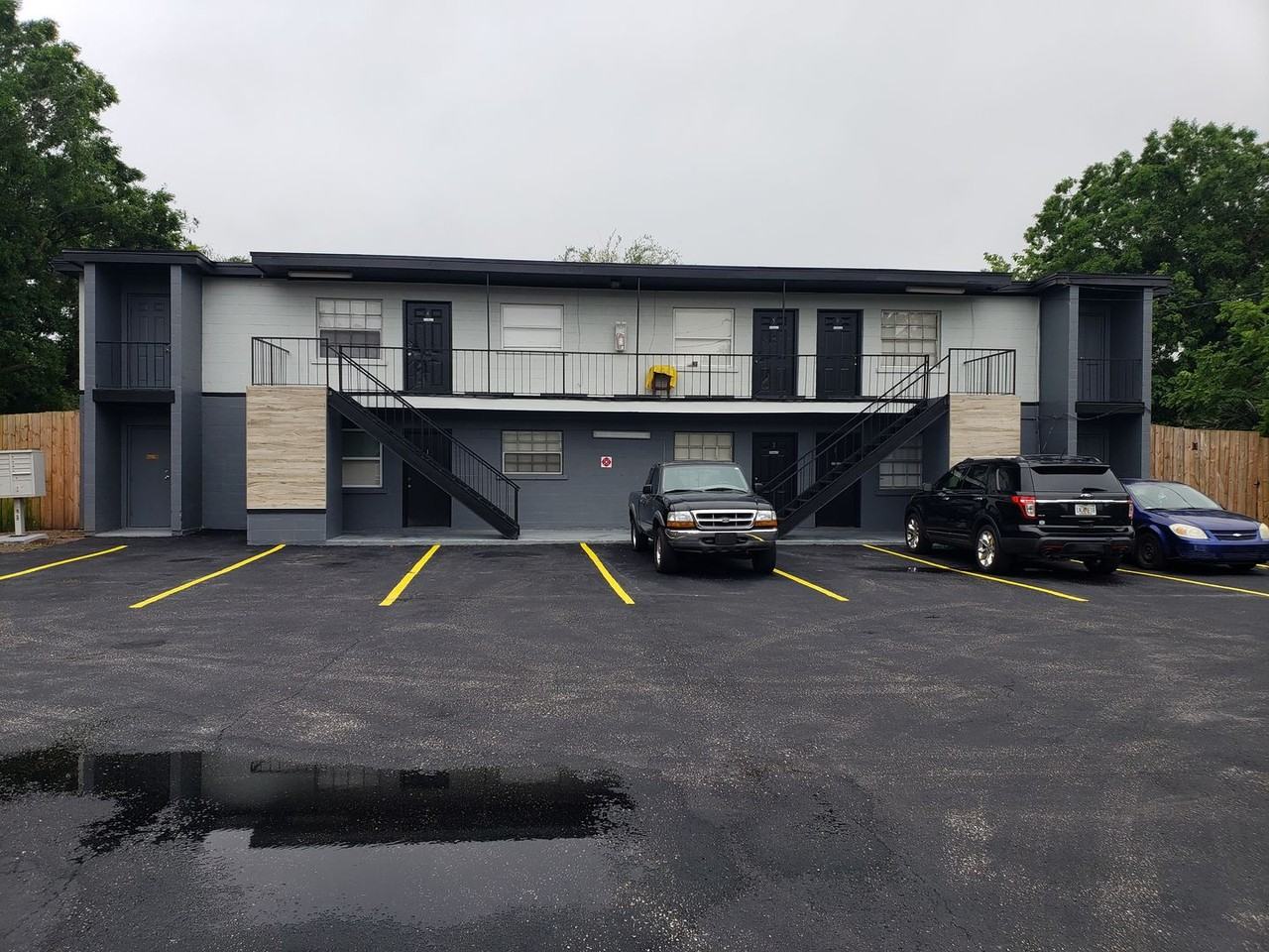 5530 Old Cheney Hwy - Photo 4 of 12