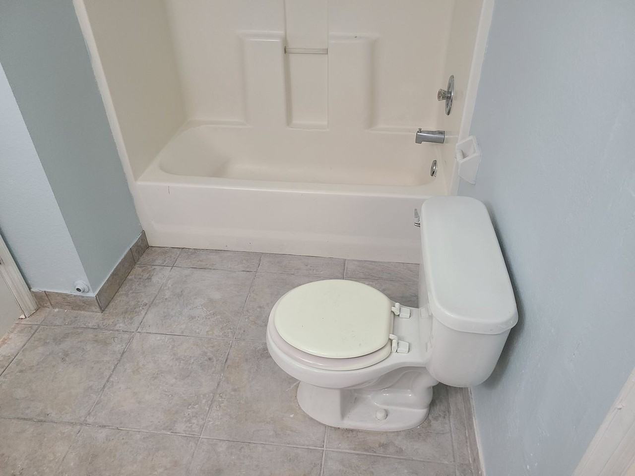 5530 Old Cheney Hwy - Photo 6 of 12