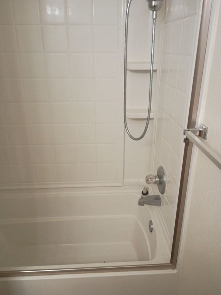 3225 Lucerne Way - Photo 6 of 17