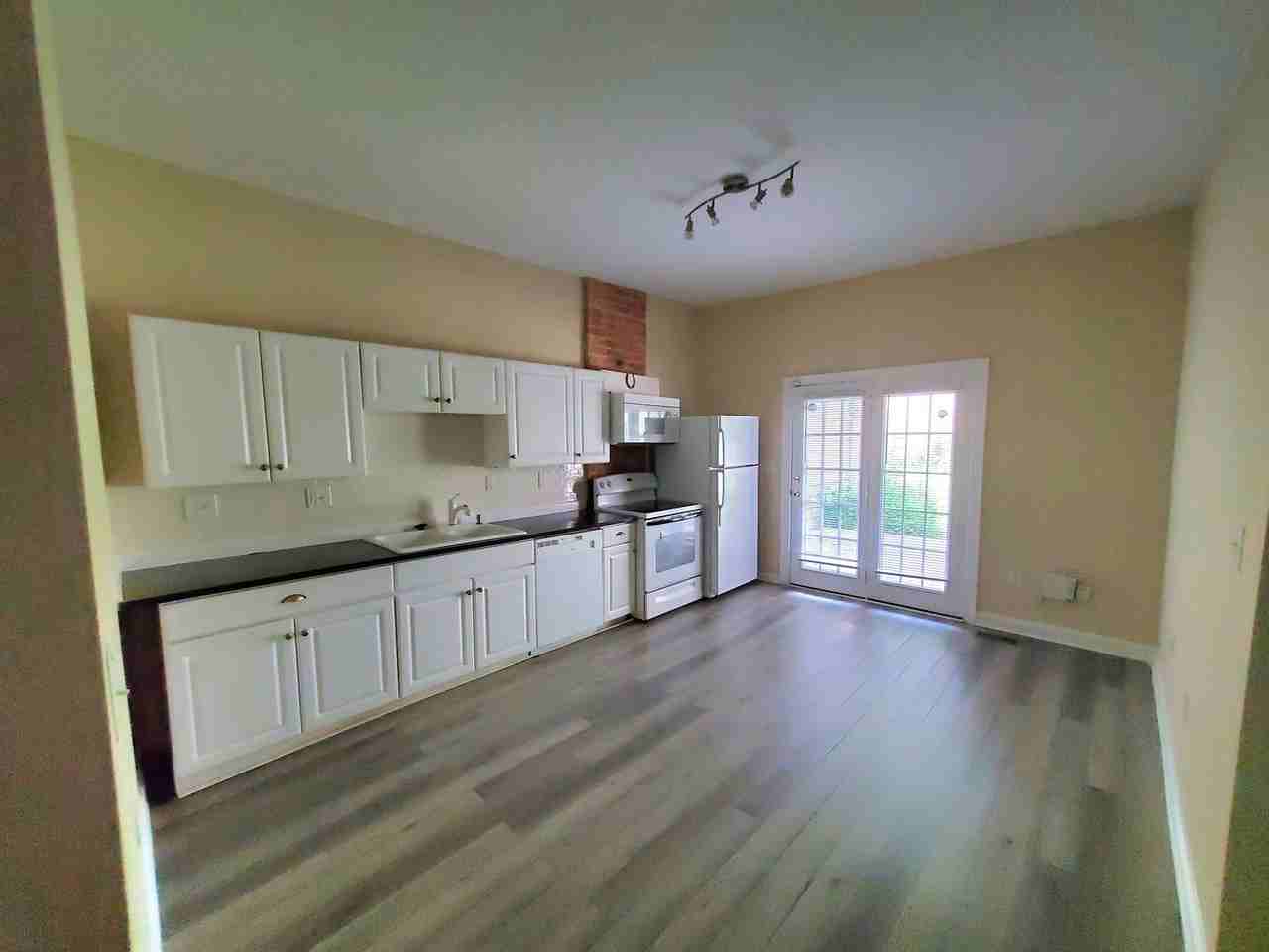 532 N 21st St - Photo 6 of 14