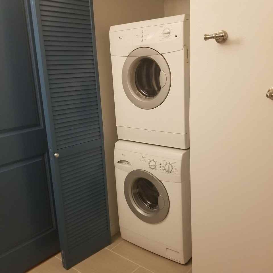 375 Kirkland Ave #230 - Photo 7 of 8