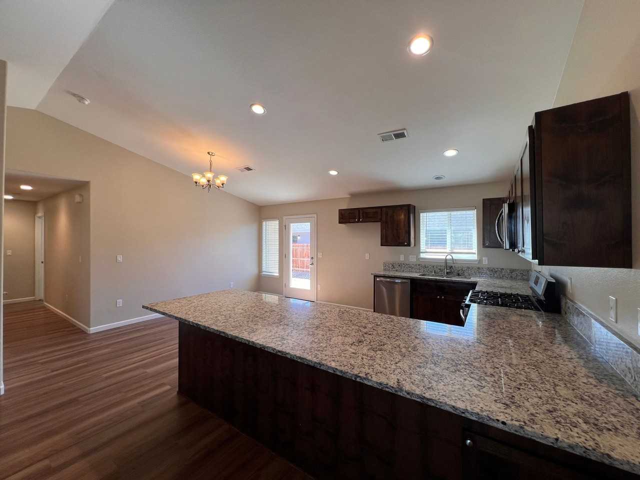 1473 Tuscan Ct - Photo 2 of 31