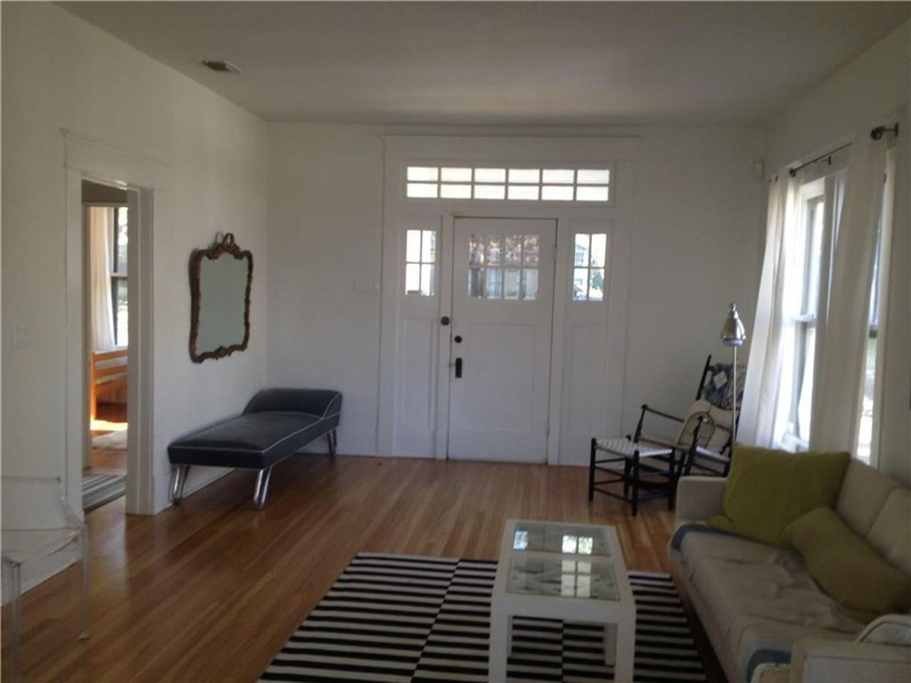 2107 Newton St - Photo 5 of 21