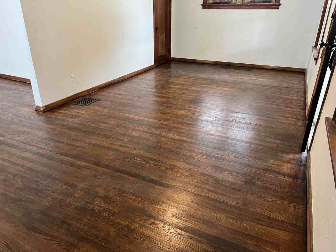 50 E Hillcrest Ave - Photo 4 of 11