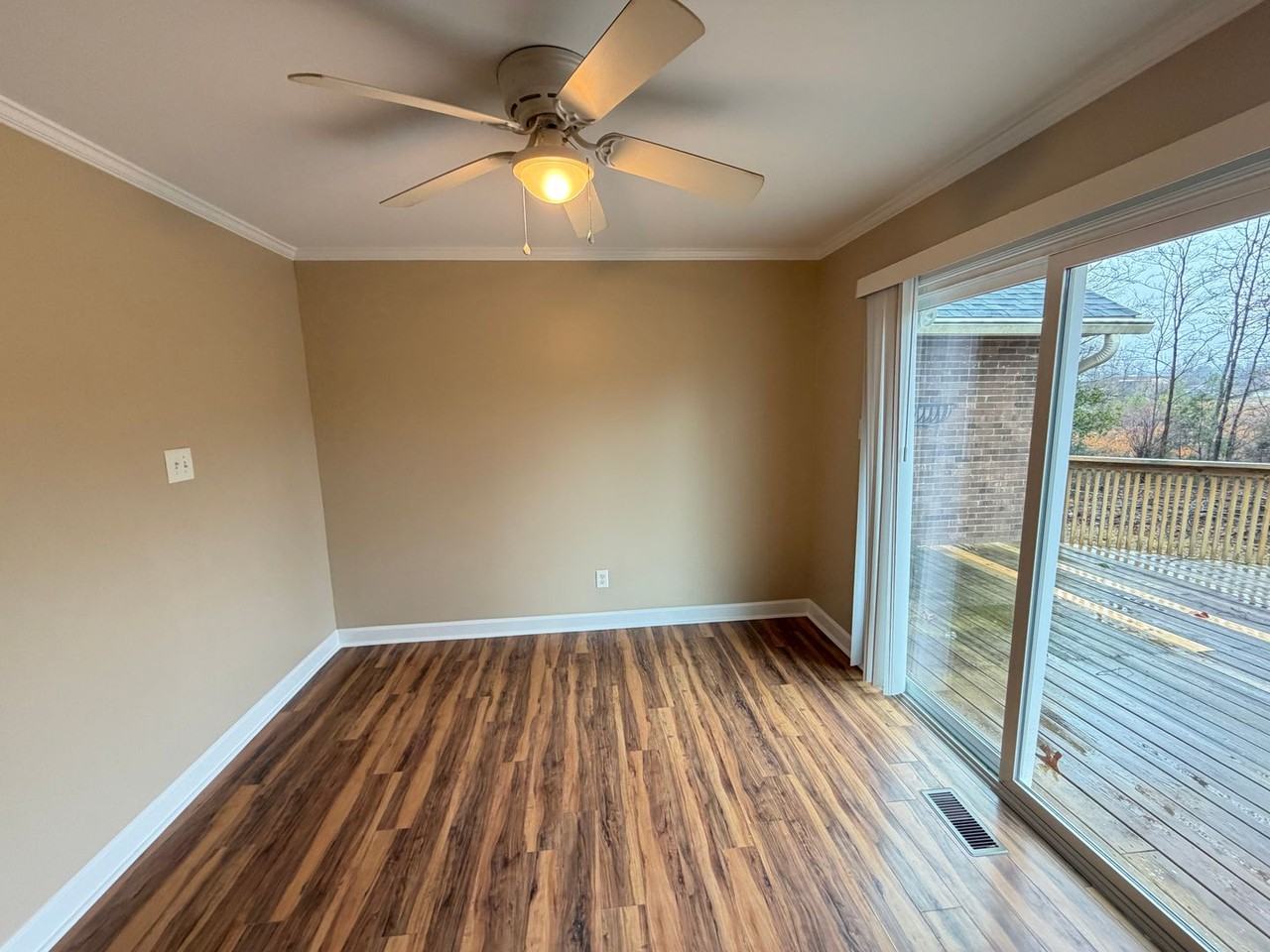 3769 Garden Rd - Photo 7 of 18