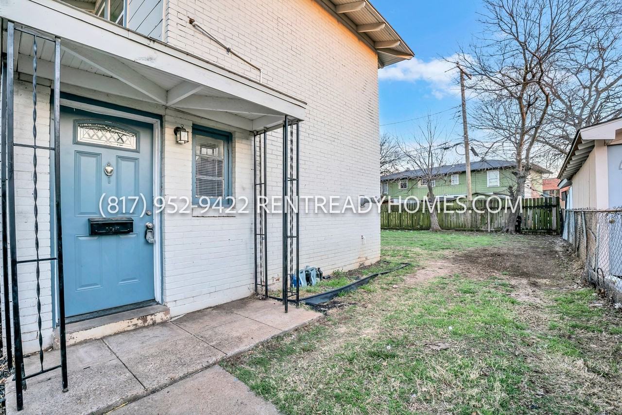 3934 Orlando Ct - Photo 3 of 17