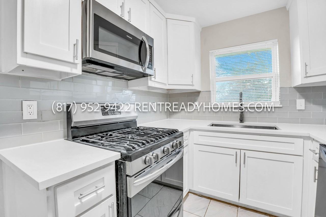 3934 Orlando Ct - Photo 7 of 17