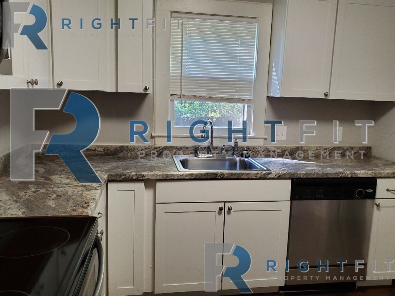 5753 Bishop Dr - Photo 4 of 24