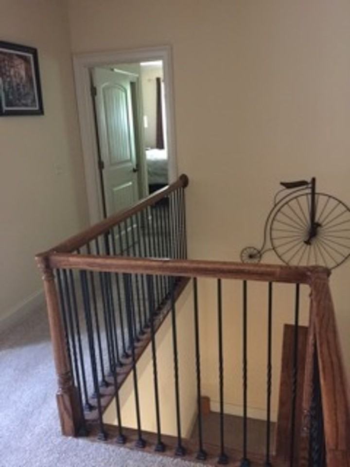 1086 Runningvine Ln - Photo 2 of 16