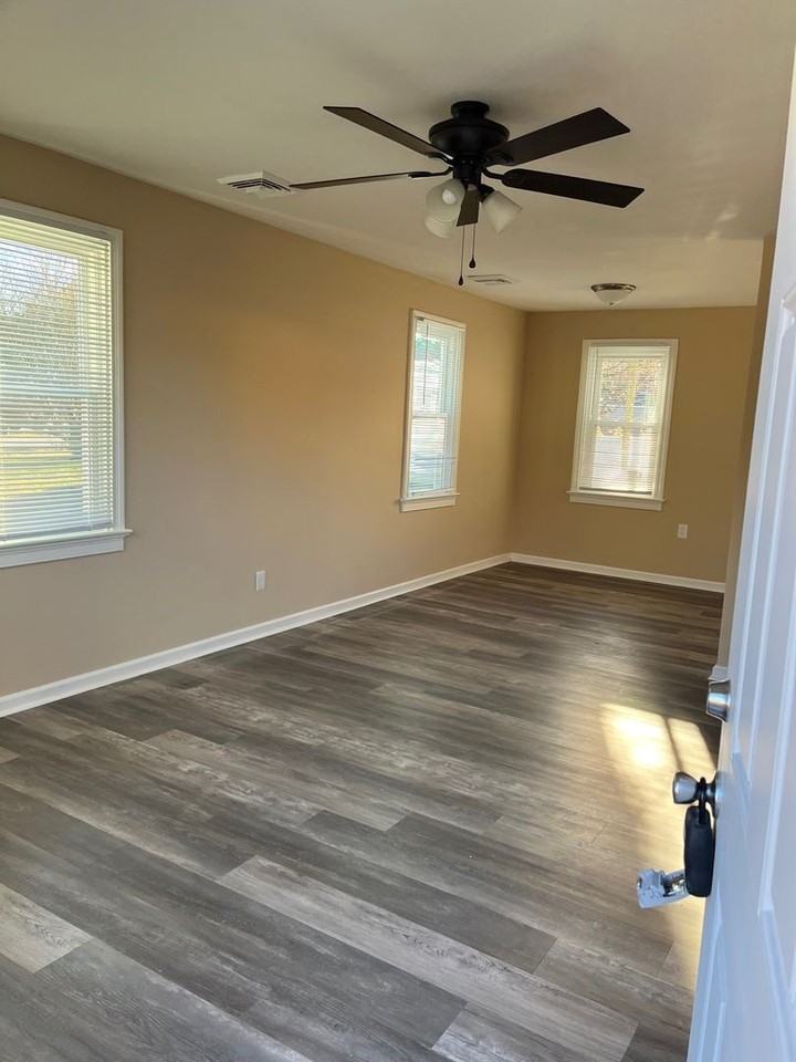 1183 Penniman Rd - Photo 2 of 13