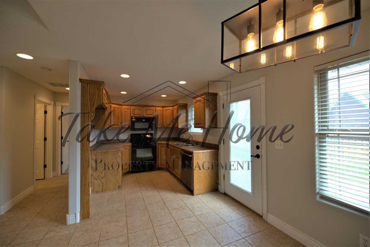 4902 E Farm Road 136 - Photo 7 of 15