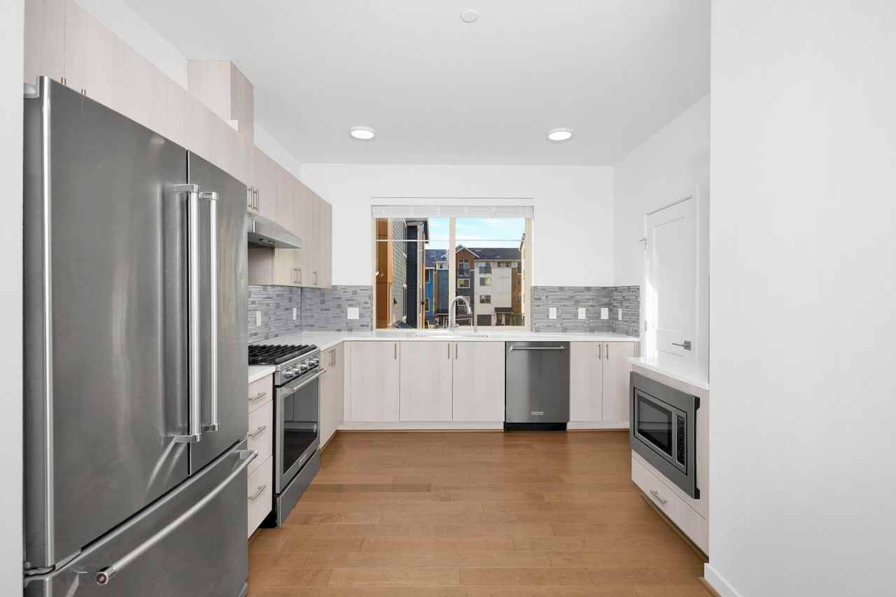 1488 159th Pl Ne - Photo 3 of 16