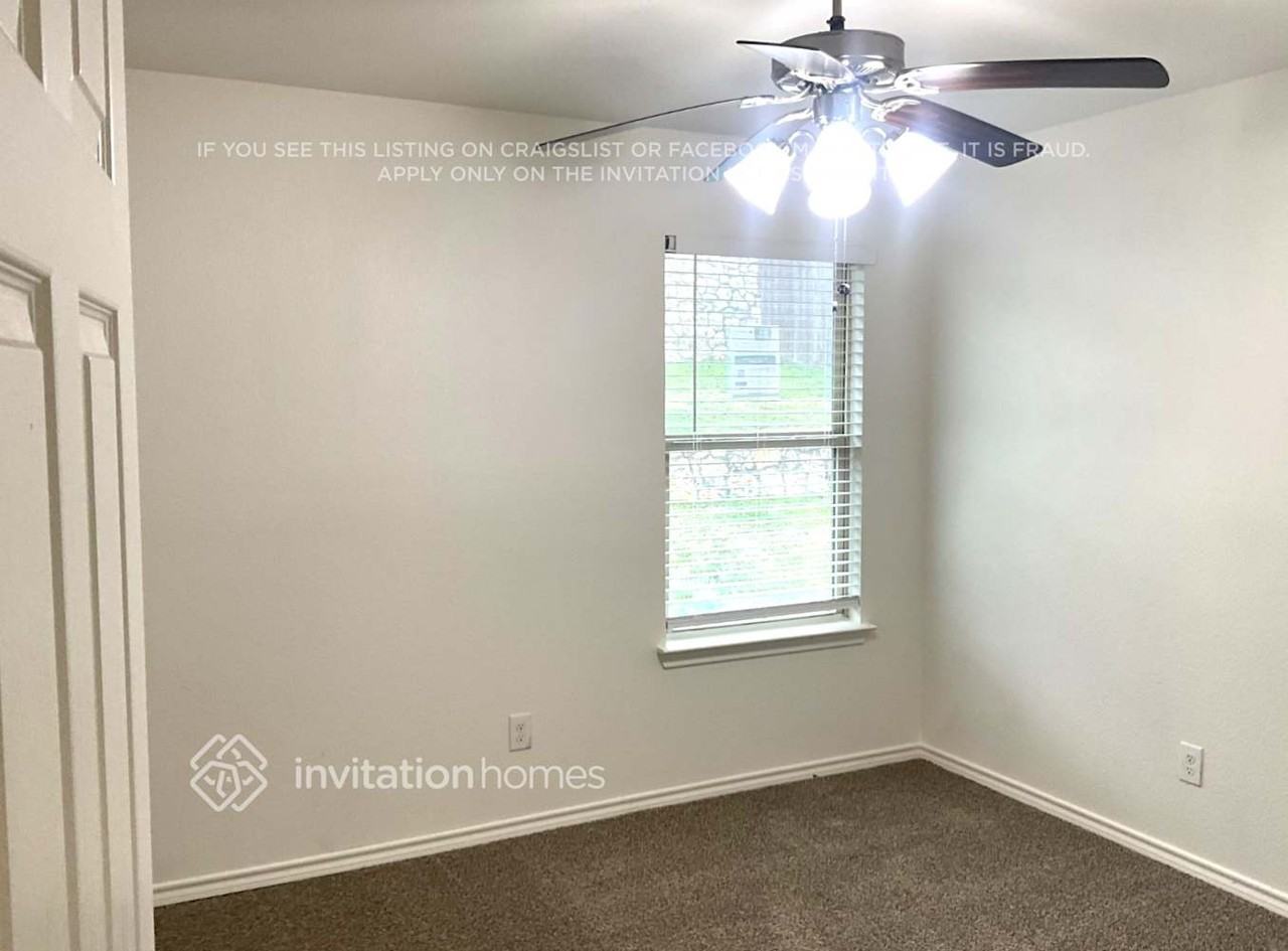 4964 Galley Cir - Photo 7 of 11