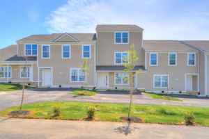 featured image of 545 Twisted Oak Dr Nw