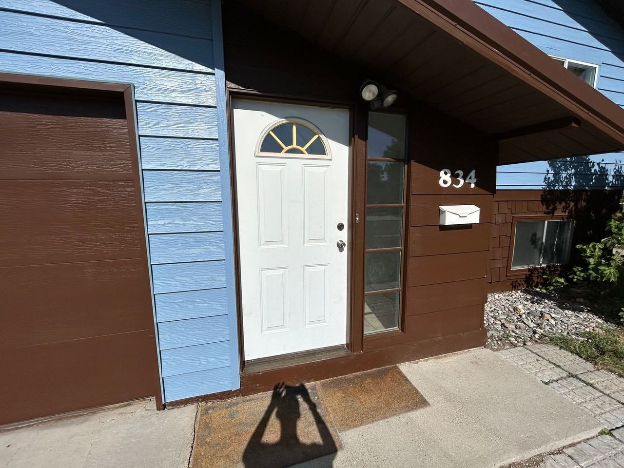 834 N 12th St E - Photo 4 of 50