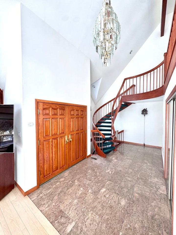 452 Sugar Maple Ct - Photo 4 of 50